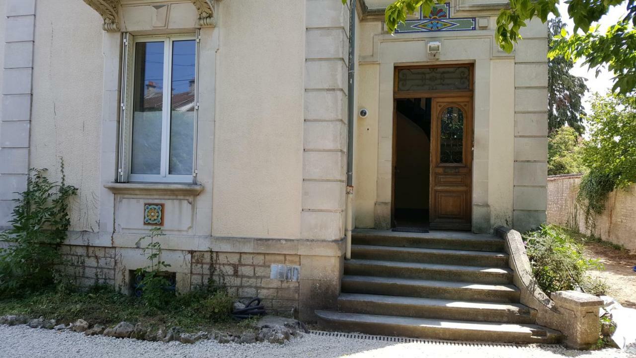 Appartement Agreable 1 A 4 Personnes Chaumont  Exterior foto